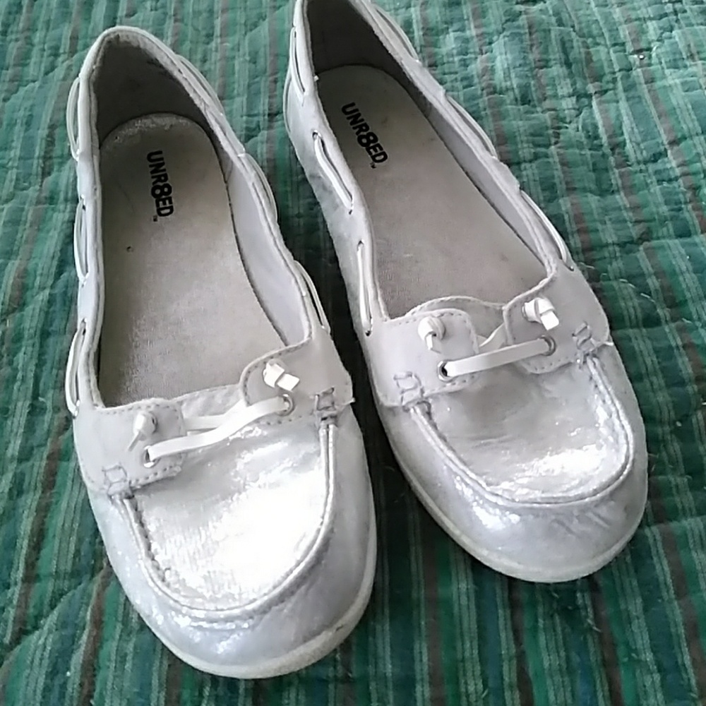 UNR8ED slip on silver shoes